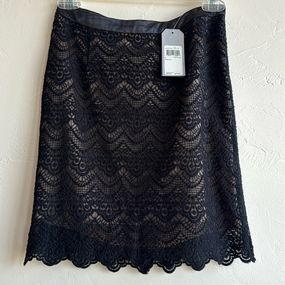 NWT Guess Lace Overlay Pencil black mini Skirt sz 2 XS - Picture 1 of 8